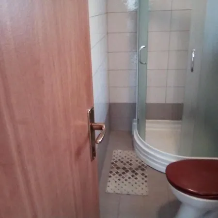 Kuca Melita -jacuzzi Holiday home